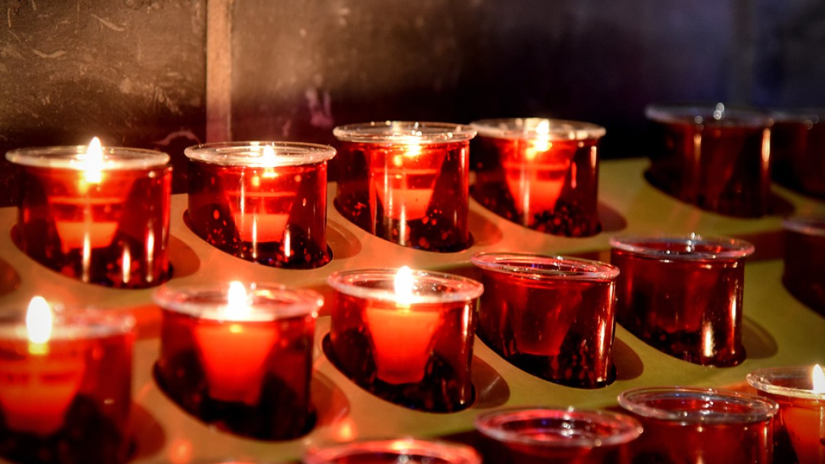 CANDLES