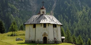 [EN IMAGES] Ces sanctuaires construits sur des sources miraculeuses