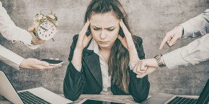 Gérer son temps : cinq astuces pour ne plus se sentir débordée