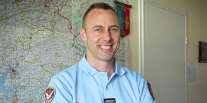 L&rsquo;hommage bouleversant du prêtre qui préparait Arnaud Beltrame au mariage