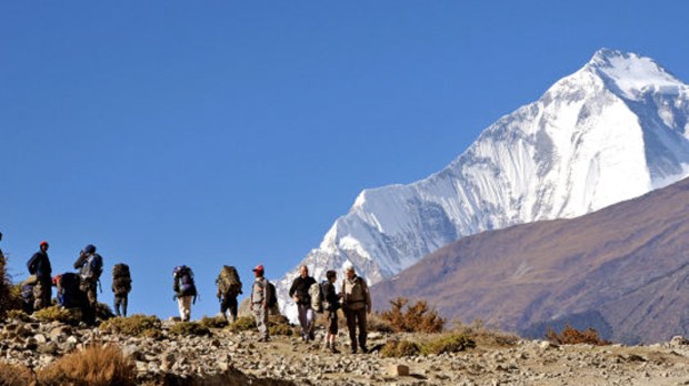 MEN,HIKING,NEPAL,MOUNTAIN