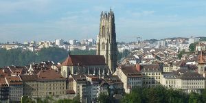 Variant Omicron : ces pays européens qui durcissent l&rsquo;accès à la messe