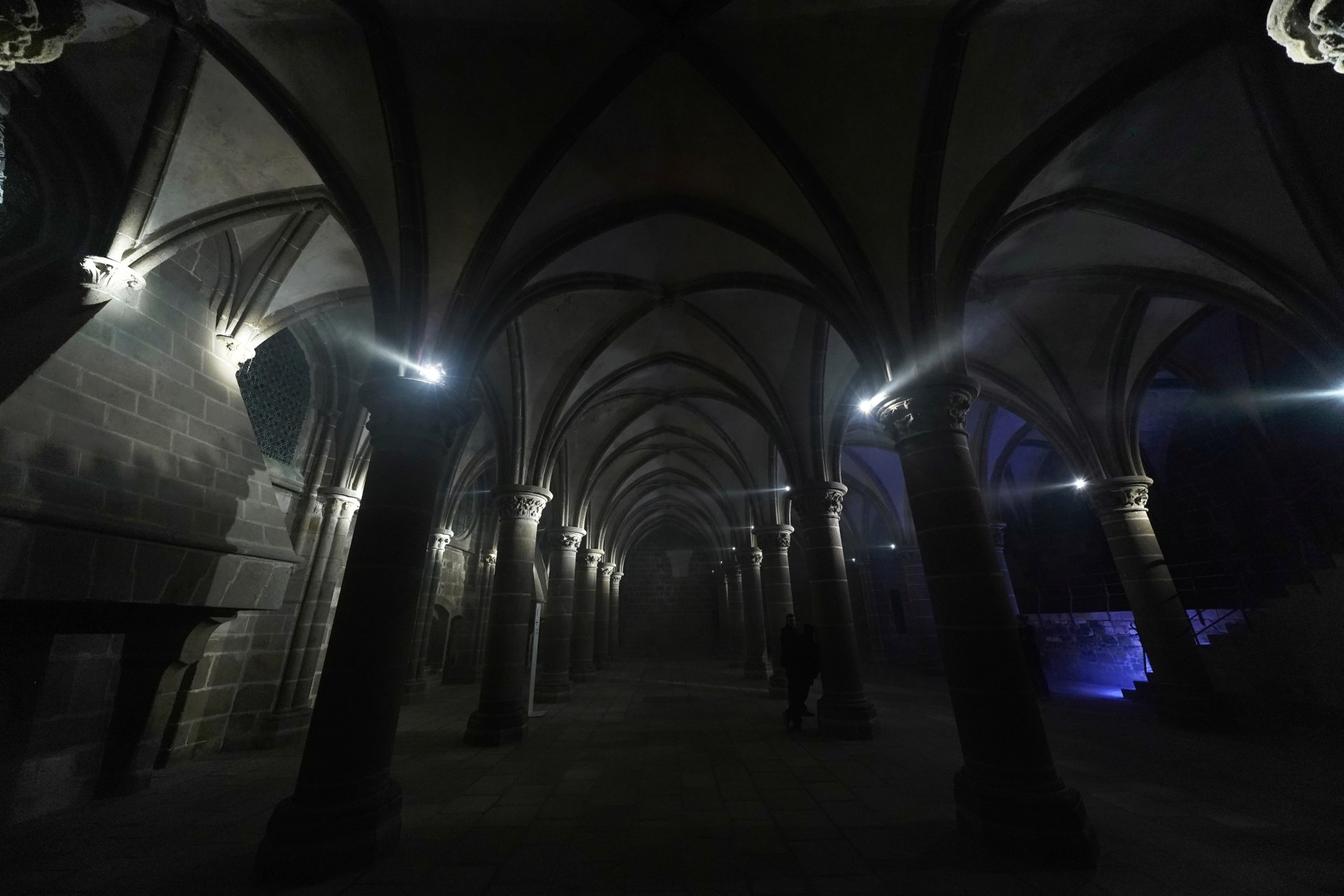 LES CHRONIQUES DU MONT SAINT-MICHEL