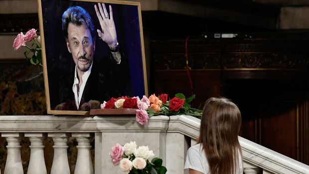 JOHNNY HALLYDAY