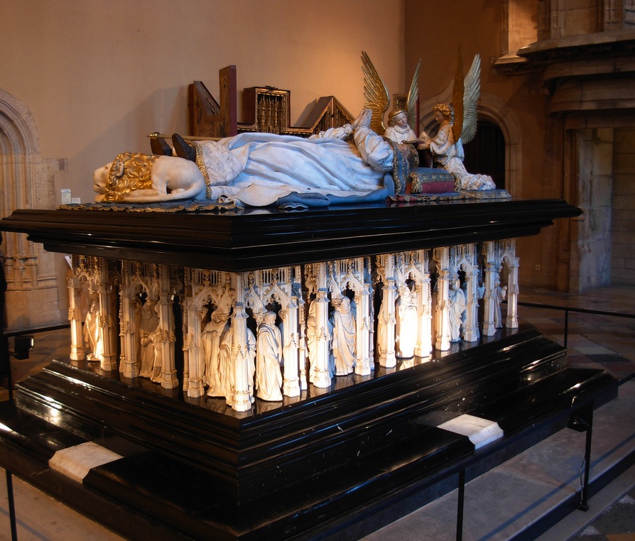 gisant_de_Philippe_le_Hardi_duc_de_Bourgogne_à_Dijon