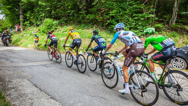 TOUR DE FRANCE