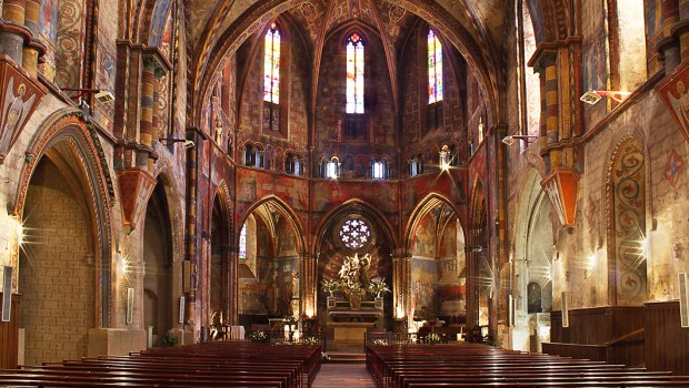 CHURCH NOTRE-DAME DU BOURG