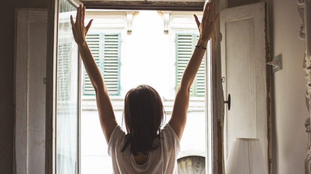 MORNING WOMAN GIRL