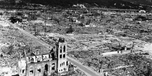 Les regrets du prêtre qui avait béni la bombe atomique