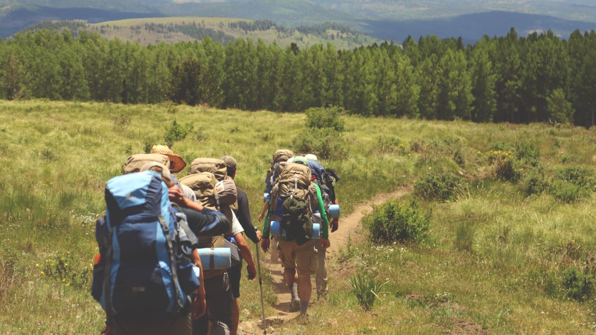 GROUP TREKKING