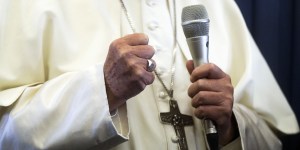 Pourquoi le pape François a-t-il parlé de risques de schisme ?