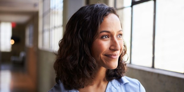 WOMAN SMILE
