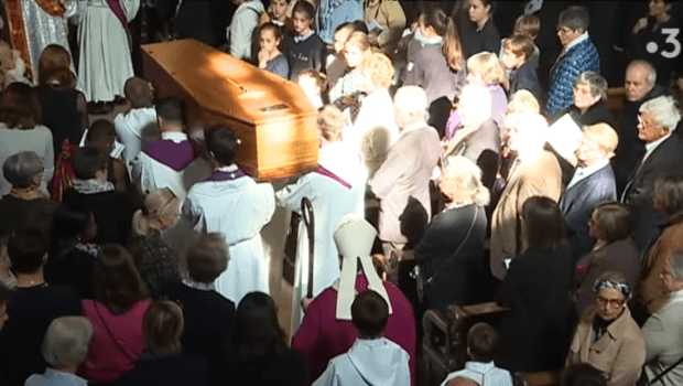 FUNERAL SEBE