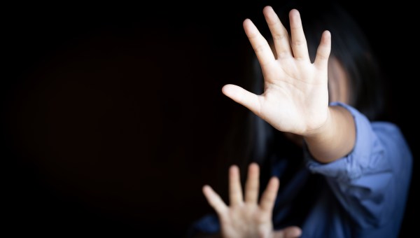 VIOLENZA SUI BAMBINI