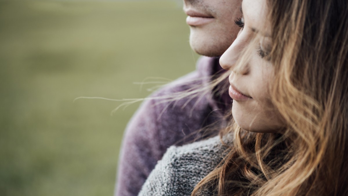 COUPLE,RELATIONSHIP