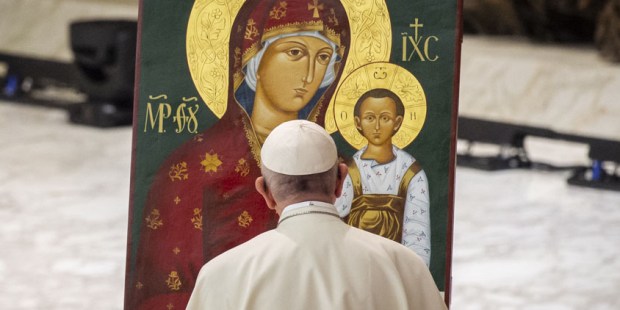 Voici comment participer au « marathon de prière » du pape François - Demander à Dieu la fin de la pandémie  Web3-pope-francis-leads-the-audience-for-slovakia_s-pilgrims-at-the-paul-vi-hall-in-vatican-antoine-mekary-aleteia-am_51561