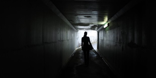 TUNNEL