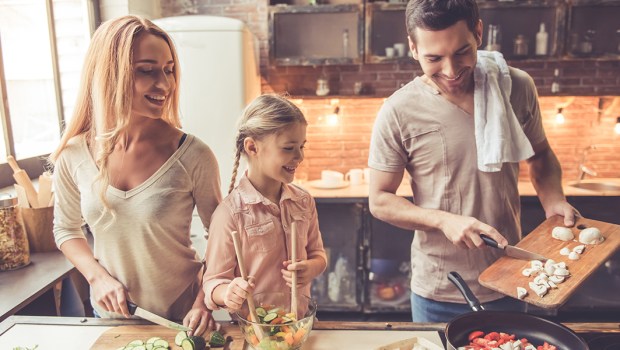 FAMILY COOKING