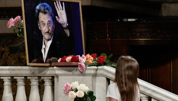 JOHNNY HALLYDAY
