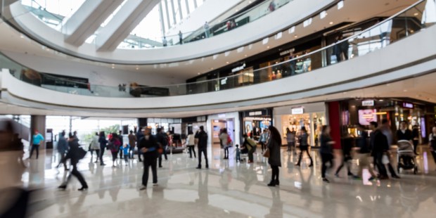 SHOPPING MALL