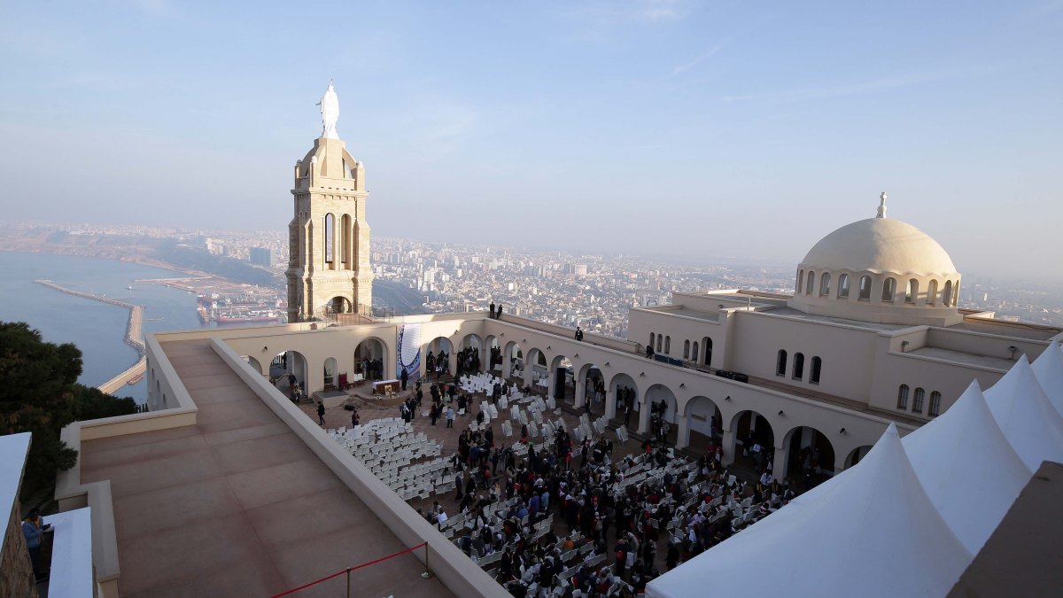 ALGERIA MASS