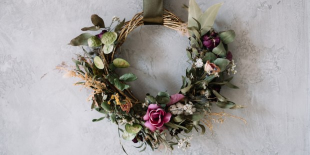 FLOWERS CROWN