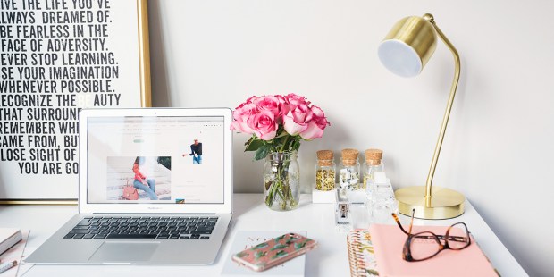 OFFICE DESK