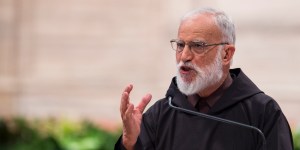 Méditation de carême : « La divinité du Christ est l’Everest de la foi »