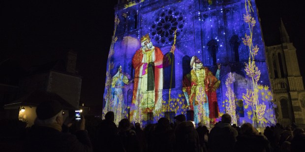 CHARTRES LIGHTS