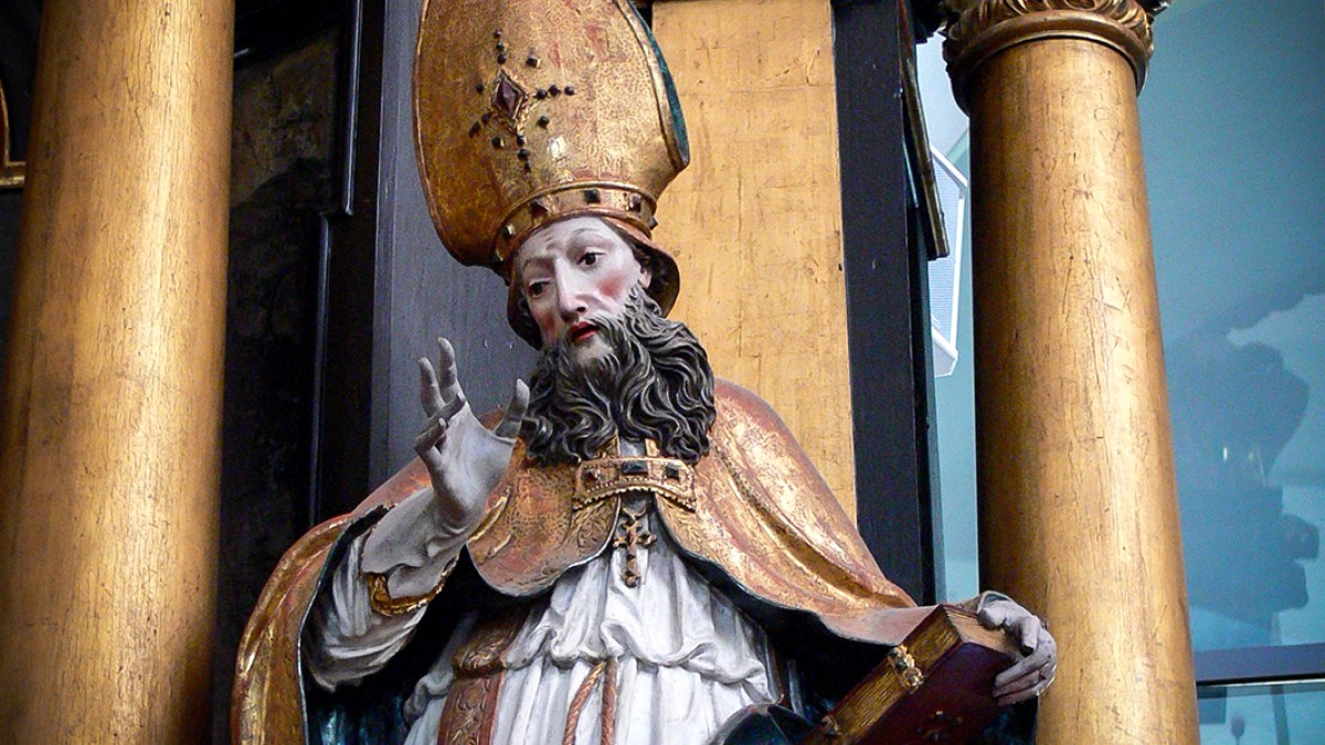 STATUE OF SAINT HILAIRE OF POITIER