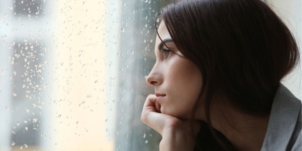 SAD; WOMAN; TRISTE