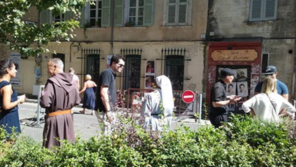 Évangélisation au festival d'Avignon