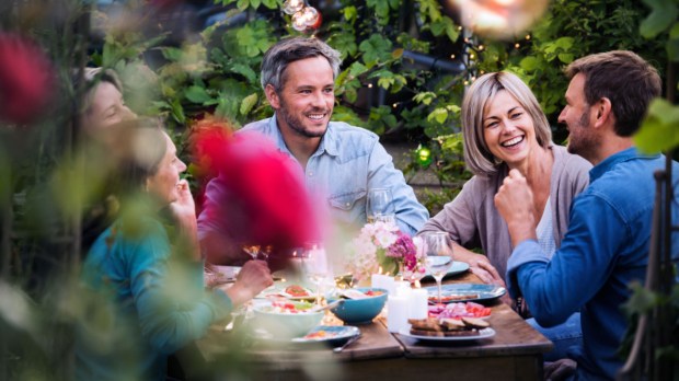 summer garden dining Shutterstock