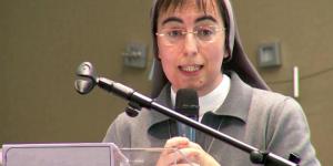 Sœur Smerilli, première femme secrétaire d’un dicastère de la curie romaine