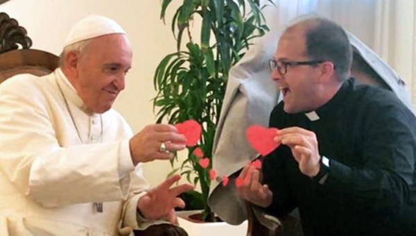 JOSE LUIS GONZALEZ SANTOSCOY