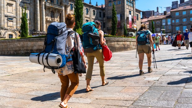 Pèlerins sur les chemins de Saint-Jacques