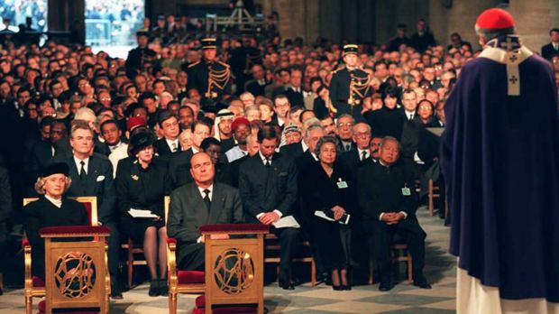 Hommage national de François Mitterrand à Notre-Dame de Paris