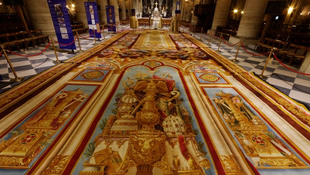 tapis de notre dame de paris