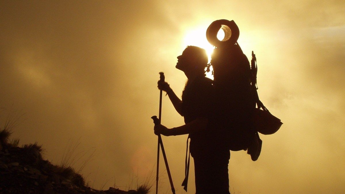trekking