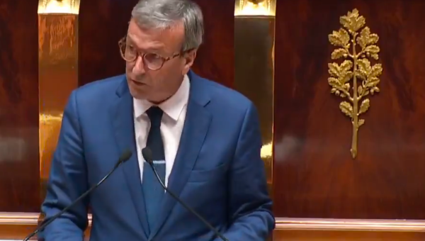 Philippe Vigier à l'Assemblée Nationale