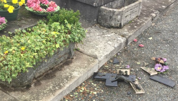 Cimetière du Breuil (Cognac)