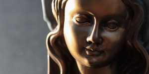 Mois de Marie : quel est le sens spirituel de la virginité de la Mère de Dieu ?