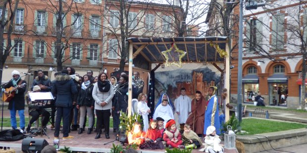 web2-creche-vivante-vivre-noel-autrement-facebook.jpg