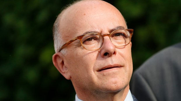 bernard-cazeneuve-000_1iv5ql.jpg