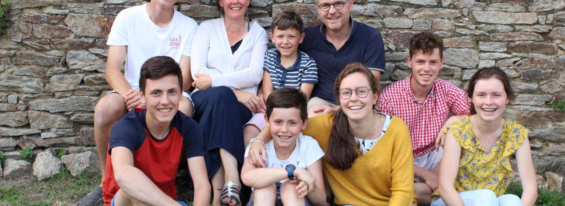 famille-hp-rougevin-bc3a2ville.jpg