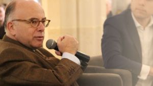 cazeneuve_aleteia.jpg