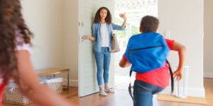 Cinq astuces pour partir à l’heure le matin