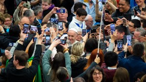 web2-amfeb1920-pope-audience-feb-19-2020-antoine-mekary-aleteia-am_8412.jpg