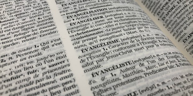 Quelle est la différence entre les évangéliques et les TJ ? Evangelist