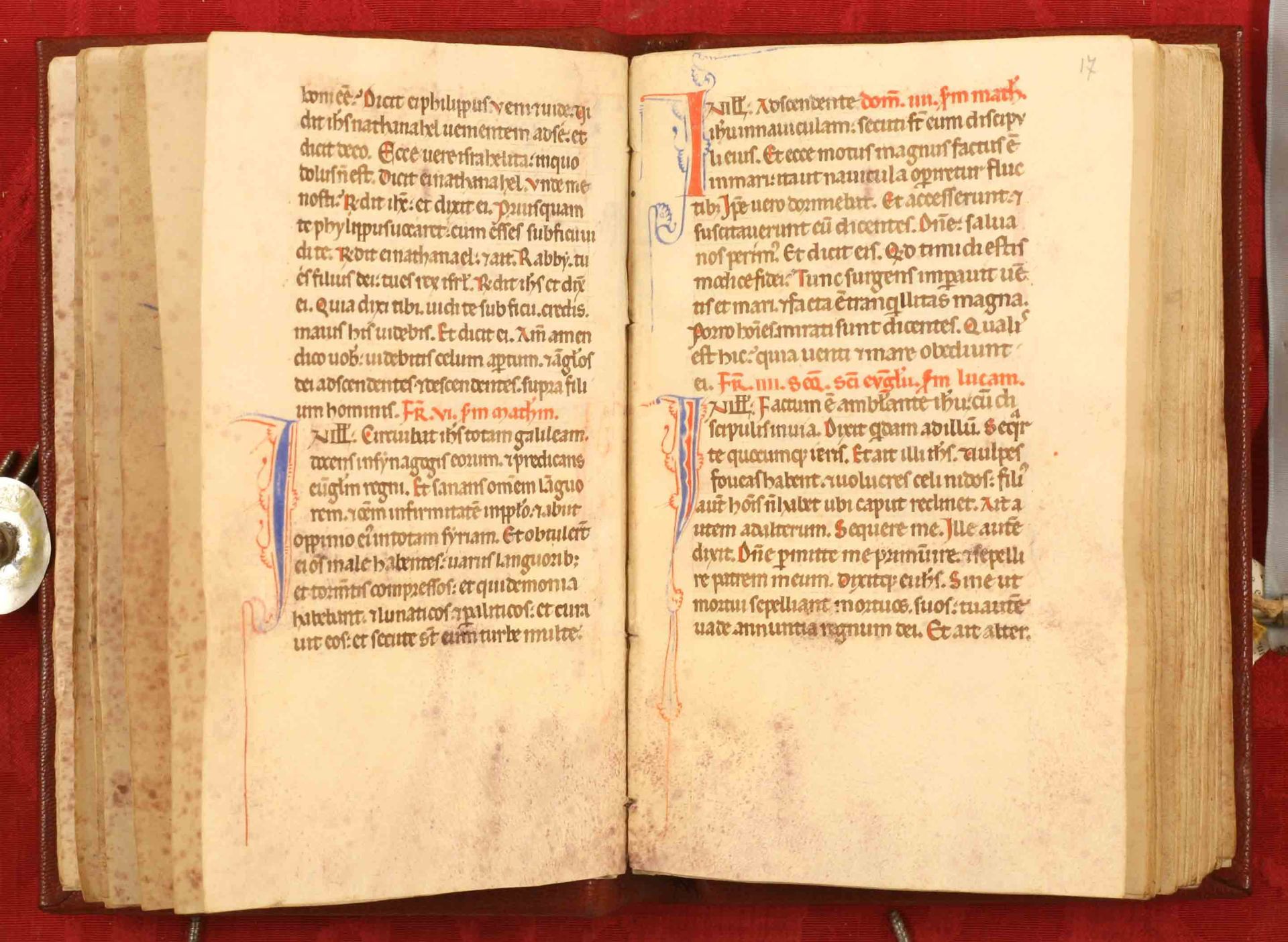 web-saint-francois-reliques-evangelistario-rchivio-storico-diocesano-di-cortona.jpg